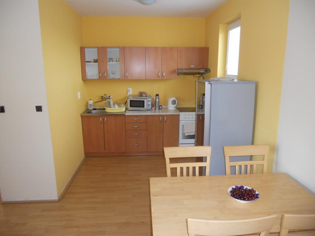 Penzion Kaplna Habitación foto