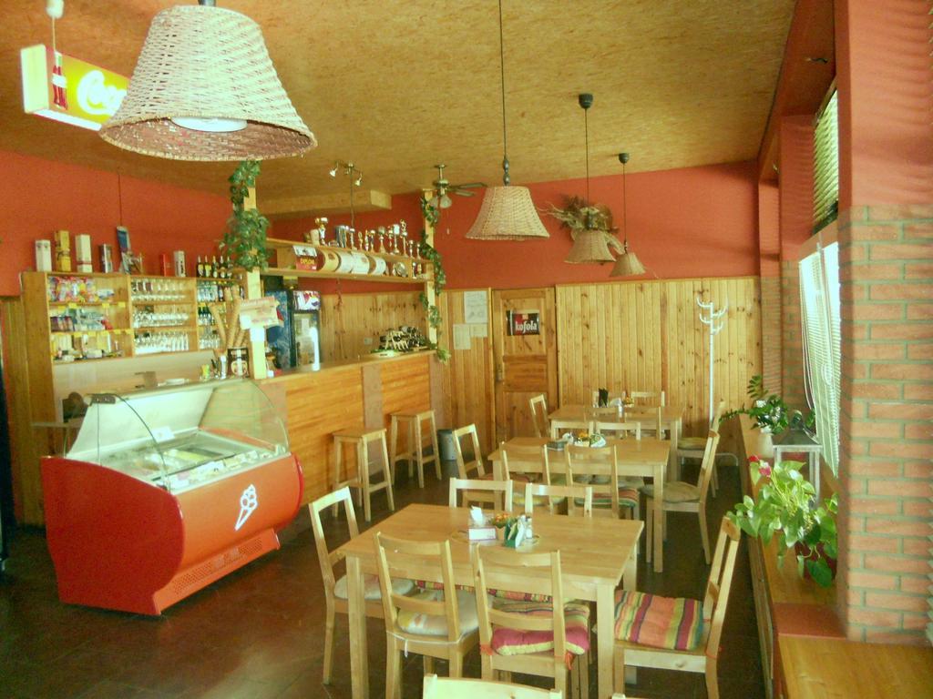 Penzion Kaplna Exterior foto